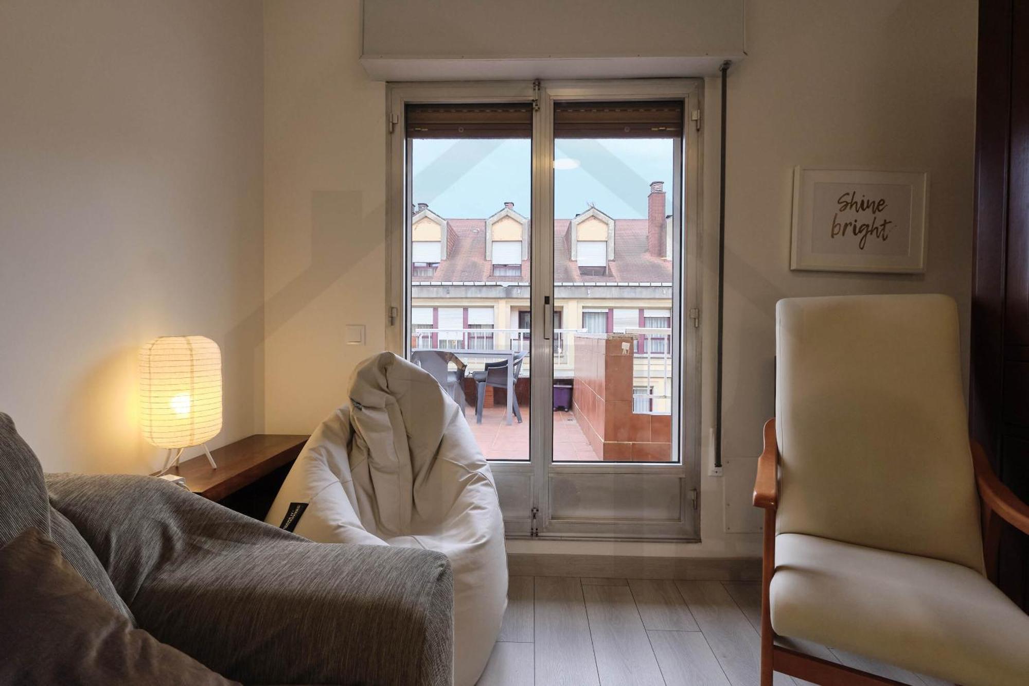 Atico Quintana I - Con Terraza, Vistas A La Ciudad, En El Centro, Con Wifi Y Garaje Apartment Oviedo Luaran gambar